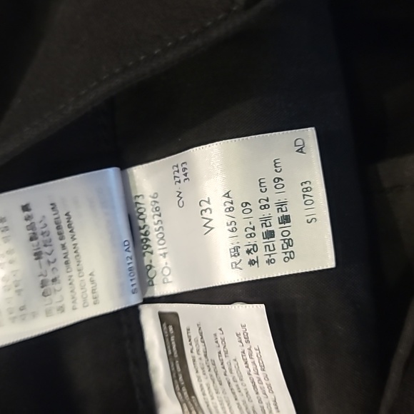 Women's mid length shorts - Picture 6 of 8